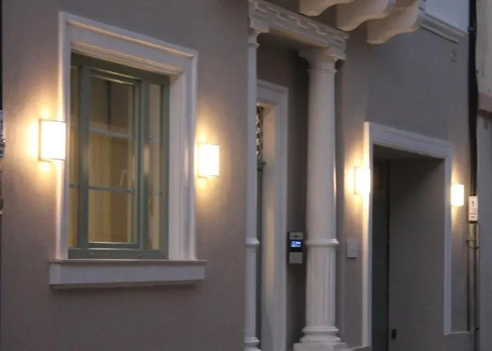 North By Petitchic 3*