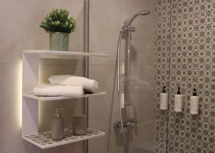 North By Petitchic 梅利哈